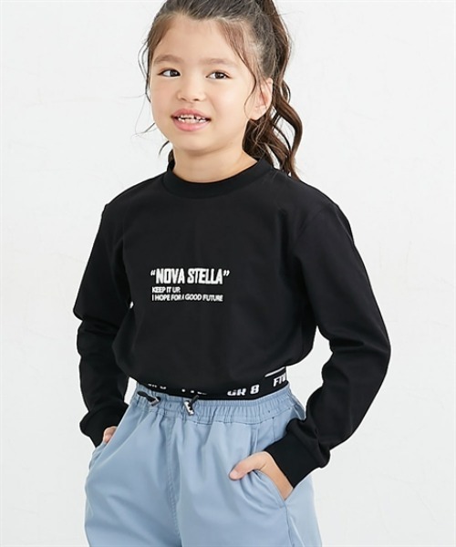 QUNTSTYLE(キュントスタイル)の「長袖 プリント Tシャツ <綿100%>(Tシャツ/カットソー・キッズ・オフホワイト/ブラック/ミント/パープル/ベージュ/ラベンダー/グレイッシュブルー/サーモンピンク/テラコッタ/ネイビー系/ブラック系/ネイビー系1/ピンク系/チャコールグレー/イエロー/グリーン/カーキ/ライム/グレー/クリーム/グレイッシュベージュ/バイオレット/パープル系2/パープル系1/オレンジ系/グリーン系/イエロー系/ピンク系1・110/120/130/140/150/160/100/170)」の3枚目の写真