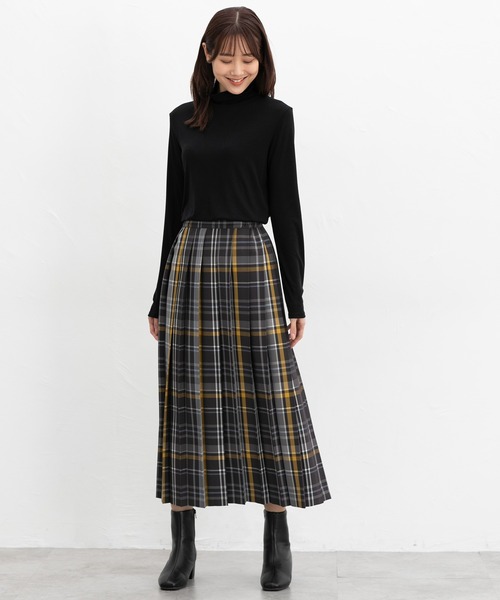 Honeys（ハニーズ）の「ハイネックＴシャツ（Tシャツ/カットソー・レディース・パープル/ブラック/ブラウン/ベージュ/アイボリー/ボルドー・LL/S/M/L）」の9枚目の写真