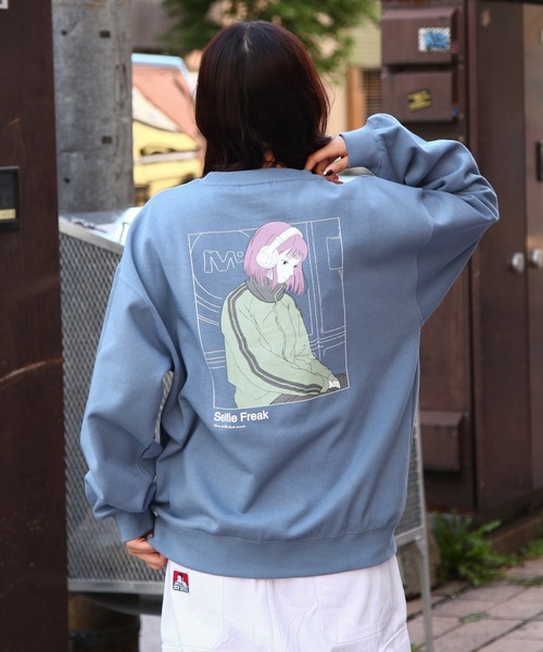セール】【Selfie freak】 イラスト バックプリント セルフィー