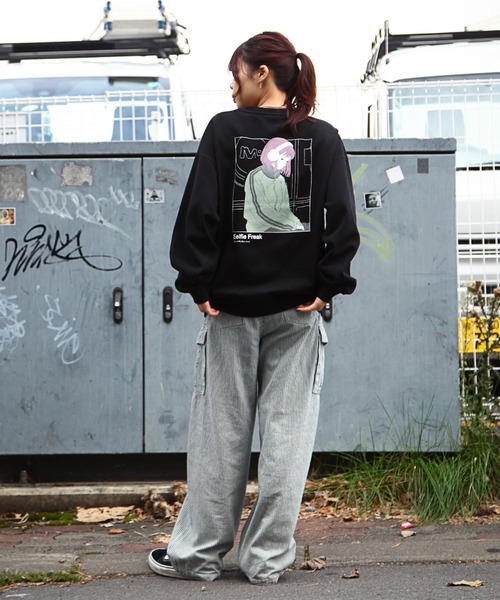 Selfie freak】 イラスト バックプリント セルフィーヘッドフォン