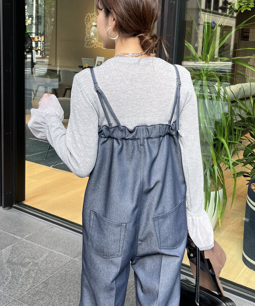 DouDou(ドゥドゥ)の「【WEB限定】チュール切替ラメプルオーバー(Tシャツ/カットソー・レディース・グレイッシュベージュ/グレー・FREE)」の11枚目の写真