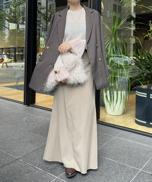 DouDou(ドゥドゥ)の「【WEB限定】チュール切替ラメプルオーバー(Tシャツ/カットソー・レディース・グレイッシュベージュ/グレー・FREE)」の14枚目の写真