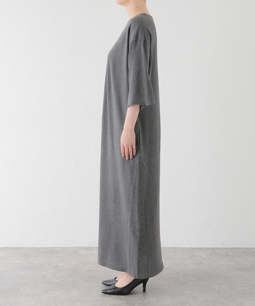 Deuxieme Classe（ドゥーズィエムクラス）の「*grateful ワンピース