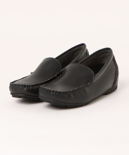 fuwaraku(フワラク)の「【fuwaraku】 モカシンシューズ <1.0cmヒール> 【22.0cm~25.0cm】(モカシン/デッキシューズ・レディース・ブラック/シルバー/ベージュ/ネイビー・22.0cm/22.5cm/23.0cm/23.5cm/24.0cm/24.5cm/25.0cm)」の2枚目の写真