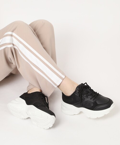 cs T&P(シーエスティーアンドピー)の「厚底コンビカラースニーカー(スニーカー・レディース・ブラック/ベージュ・S/M/L/LL)」の19枚目の写真