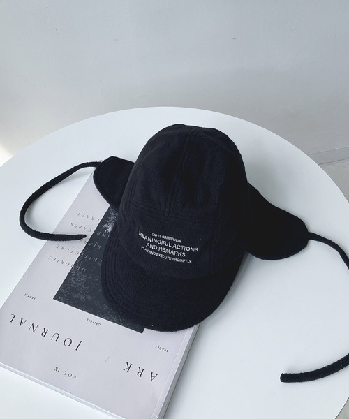 AS KNOW AS plus（アズノゥアズプラス）の「◇フリースフライトキャップ（キャップ・レディース・ブラック/アイボリー・FREE）」の13枚目の写真