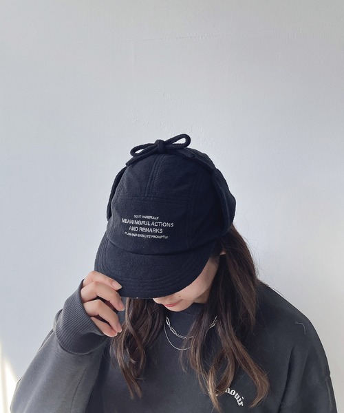 AS KNOW AS plus（アズノゥアズプラス）の「◇フリースフライトキャップ（キャップ・レディース・ブラック/アイボリー・FREE）」の19枚目の写真