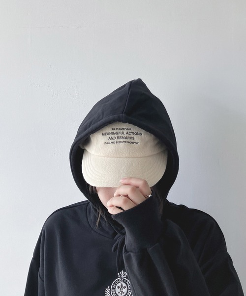 AS KNOW AS plus（アズノゥアズプラス）の「◇フリースフライトキャップ（キャップ・レディース・ブラック/アイボリー・FREE）」の20枚目の写真