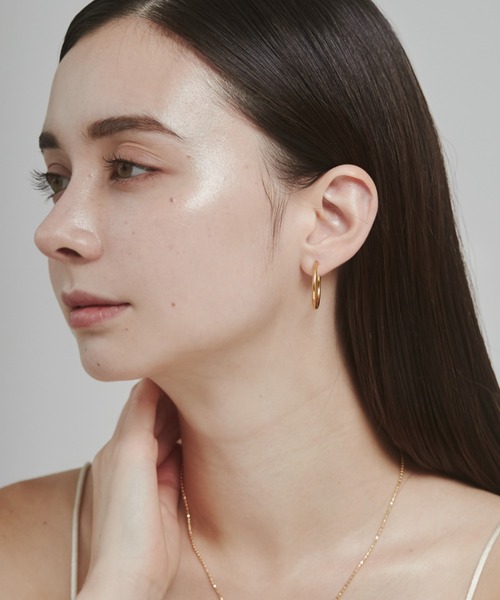 ciite'(シーテ)の「【 金属アレルギー対応 】 シンプルフープピアス サージカルステンレス (両耳用)(ピアス(両耳用)・レディース・シルバー/ゴールド/ピンクゴールド・FREE)」の6枚目の写真