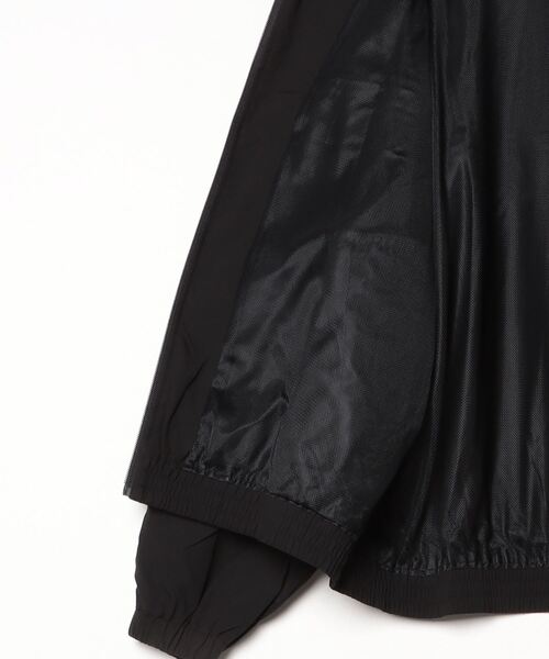 NEW ERA(ニューエラ)の「ニューエラ PA OS PIPING TRACK JACKET BLK(ジャージ・メンズ・ブラック・M/L/LL)」の3枚目の写真