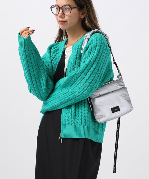 BAYFLOW（ベイフロー）の「フリルショルダーパフサコッシュ（ショルダーバッグ・レディース・ミント/シルバー/ブラック・FREE）」の5枚目の写真