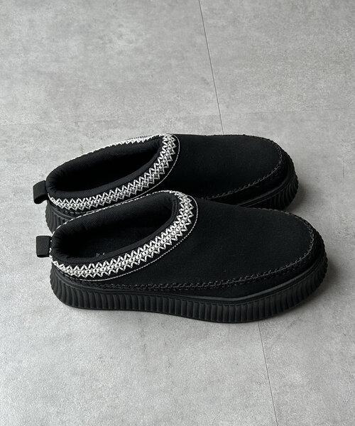 CPCM（シーピーシーエム）の「ボリューソールステッチムートン（サンダル・メンズ・ベージュ/ブラック・X-SMALL/SMALL/MEDIUM/LARGE）」の9枚目の写真