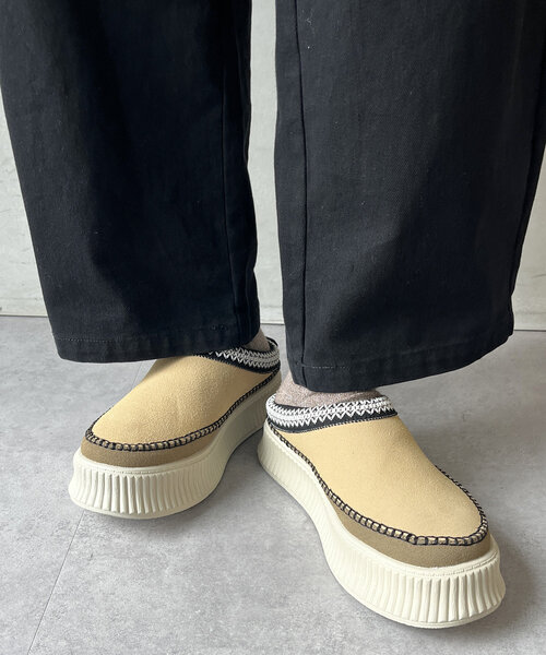 CPCM（シーピーシーエム）の「ボリューソールステッチムートン（サンダル・メンズ・ベージュ/ブラック・X-SMALL/SMALL/MEDIUM/LARGE）」の13枚目の写真