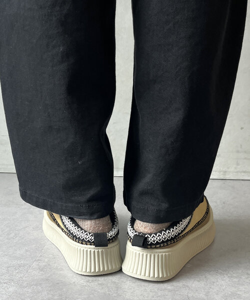 CPCM（シーピーシーエム）の「ボリューソールステッチムートン（サンダル・メンズ・ベージュ/ブラック・X-SMALL/SMALL/MEDIUM/LARGE）」の14枚目の写真