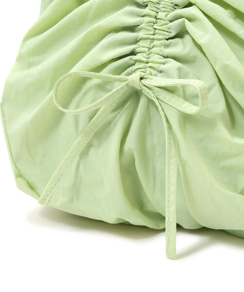 FREE'S MART（フリーズマート）の「◆くしゅリボントート（トートバッグ・レディース・ブラック/ライトグリーン・ﾌﾘ-）」の10枚目の写真