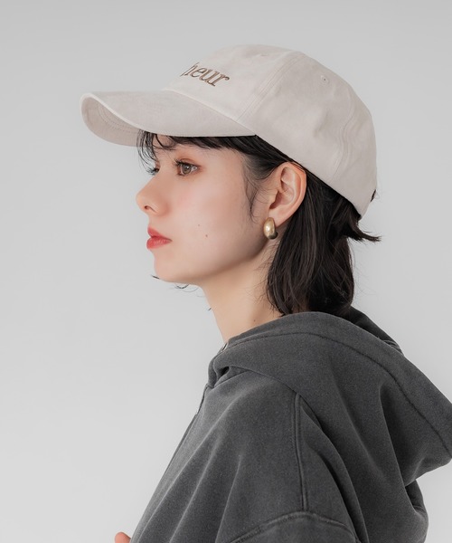 coca（coca）（コカ）の「スウェード調 ロゴ刺繍キャップ（キャップ・レディース・ネイビー/アイボリー・ONE SIZE）」の4枚目の写真