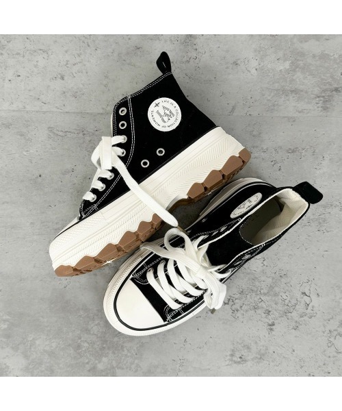 GORGE（ゴージ）の「厚底キャンバススニーカー（スニーカー・レディース・ブラック/オフホワイト/レオパード/カモフラージュ・S/M/L/LL）」の2枚目の写真