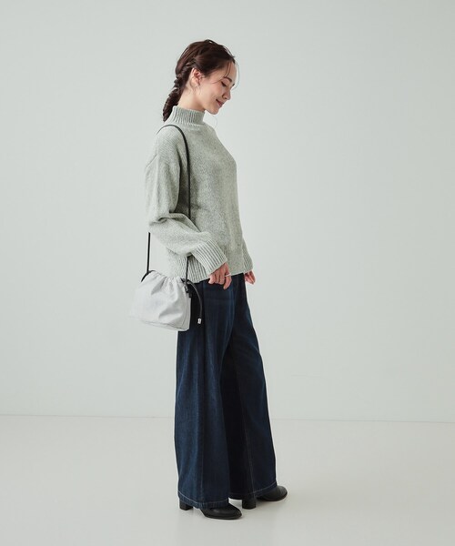 SHOO・LA・RUE（シューラルー）の「◆スパンコール巾着ショルダーバッグ（ショルダーバッグ・レディース・シルバー/シルバー系3/ブラック・00）」の18枚目の写真