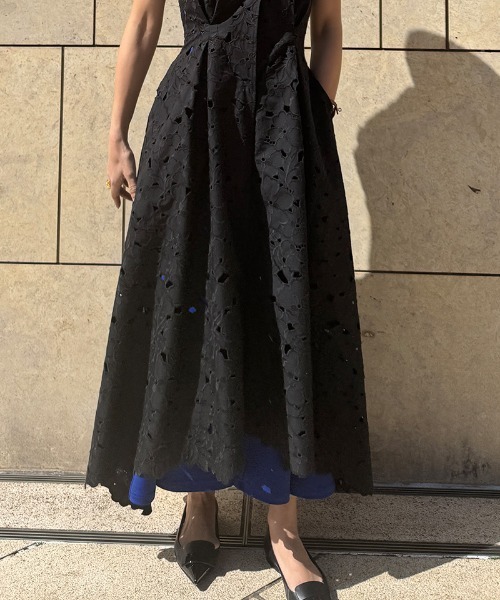 JENNE（ジェンヌ）の「ラグジュアリーレースジレ（その他トップス・レディース・ベージュ/ブラック/ホワイト・SMALL/MEDIUM/LARGE）」の9枚目の写真