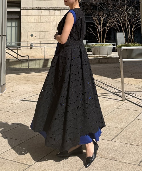 JENNE（ジェンヌ）の「ラグジュアリーレースジレ（その他トップス・レディース・ベージュ/ブラック/ホワイト・SMALL/MEDIUM/LARGE）」の10枚目の写真
