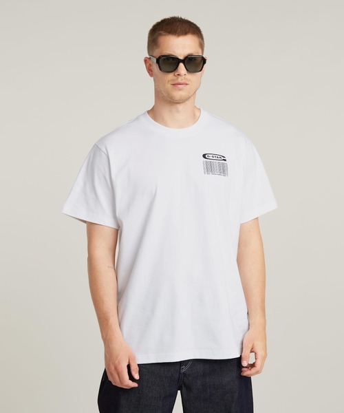 G-STAR（ジースター）の「BARCODE BACK GRAPHIC LOOSE T-SHIRT/バックグラフィックプリントオーバーサイズTシャツ（Tシャツ/カットソー・メンズ・ダークブラック/ホワイト・X-SMALL/SMALL/MEDIUM/LARGE/X-LARGE）」の4枚目の写真
