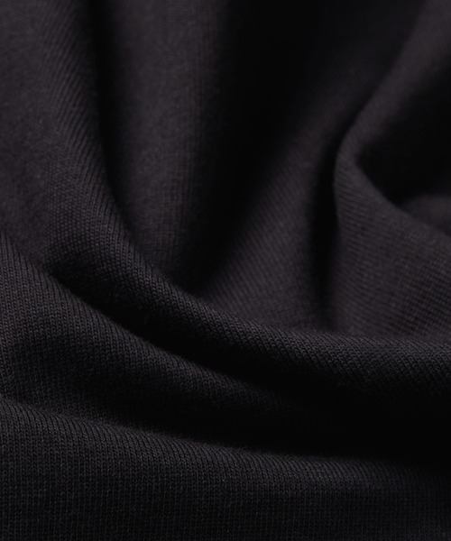 G-STAR（ジースター）の「BARCODE BACK GRAPHIC LOOSE T-SHIRT/バックグラフィックプリントオーバーサイズTシャツ（Tシャツ/カットソー・メンズ・ダークブラック/ホワイト・X-SMALL/SMALL/MEDIUM/LARGE/X-LARGE）」の16枚目の写真