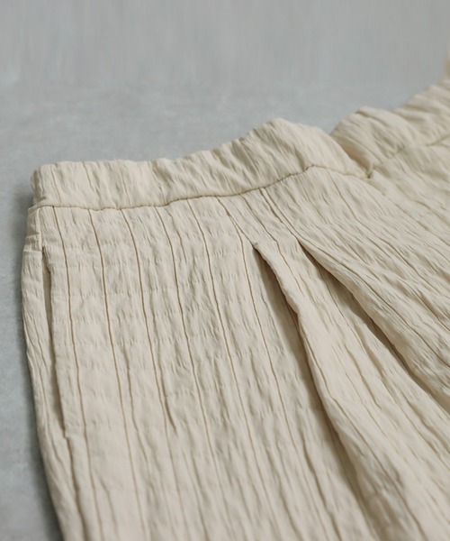 antiqua(アンティカ)の「シワ加工パンツ(その他パンツ・レディース・ブラック/ホワイト・MEDIUM/LARGE)」の18枚目の写真