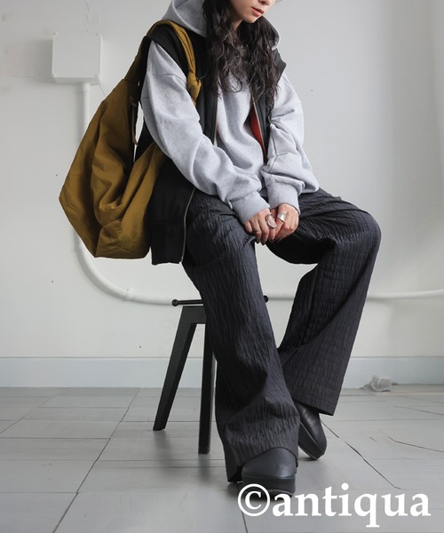 antiqua(アンティカ)の「シワ加工パンツ(その他パンツ・レディース・ブラック/ホワイト・MEDIUM/LARGE)」の10枚目の写真