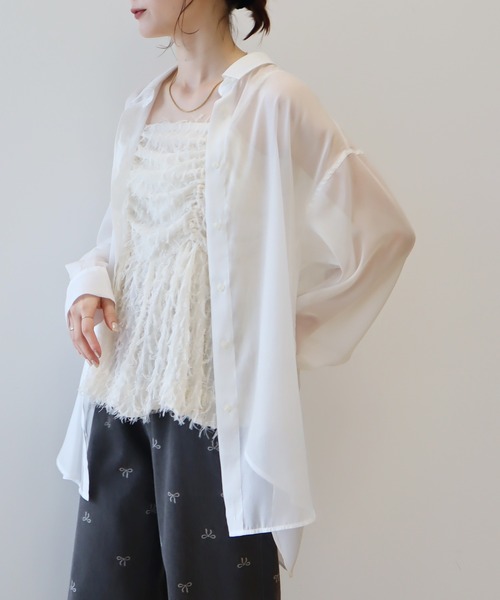 earth music&ecology（アースミュージックアンドエコロジー）の「【WEB限定】シアーシャツ（シャツ/ブラウス・レディース・ブルー/ストライプ/オフホワイト/ブラック・FREE）」の17枚目の写真