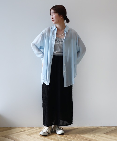 earth music&ecology（アースミュージックアンドエコロジー）の「【WEB限定】シアーシャツ（シャツ/ブラウス・レディース・ブルー/ストライプ/オフホワイト/ブラック・FREE）」の7枚目の写真