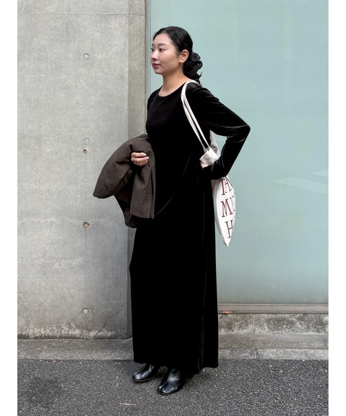 TALL/2Tサイズあり】ベロアロングワンピース（ワンピース）｜feepur