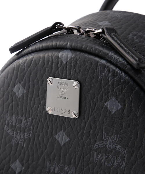 MCM(エムシーエム)の「MCM/エムシーエム/STARK BACKPACK Mini(バックパック/リュック・メンズ・ブラウン/ブラック・F)」の6枚目の写真