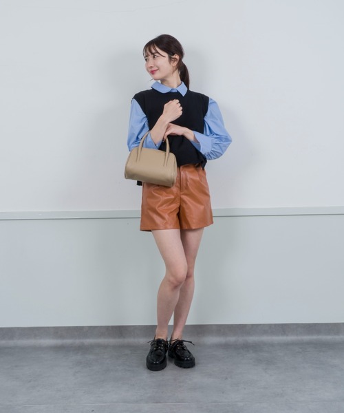 セール】【AULENTTI/オウレンティ】レザーショルダーバッグ