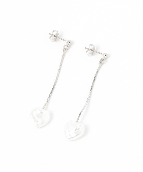 Heather(ヘザー)の「モチーフハートピアス 322088(ピアス(両耳用)・レディース・ゴールド/シルバー・ONE SIZE)」の1枚目の写真