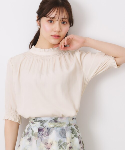 couture brooch（クチュールブローチ）の「【SS～LLサイズ・二の腕カバー・通勤】RTピケシャーリングブラウス（シャツ/ブラウス・レディース・アイボリー/ダークグレー/サンドベージュ・36/38/40/34/42）」の10枚目の写真