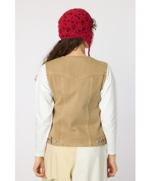 RODEO CROWNS WIDE BOWL（ロデオクラウンズワイドボウル）の「V CUT デニムベスト（ベスト・レディース・ブルー/ブラウン・FREE）」の17枚目の写真