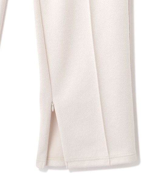 ETRE TOKYO（エトレトウキョウ）の「ブークレサイドラインパンツ