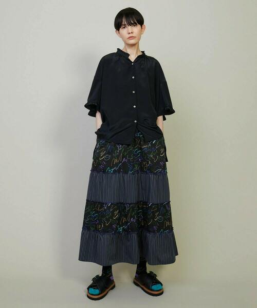 FRAPBOIS（フラボア）の「グラッフィー ティアードスカート（スカート・レディース・ブルー/ブラック・0/1）」の8枚目の写真