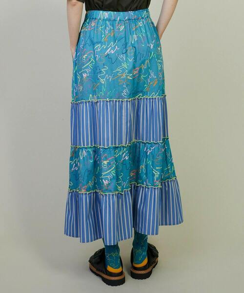 FRAPBOIS（フラボア）の「グラッフィー ティアードスカート（スカート・レディース・ブルー/ブラック・0/1）」の13枚目の写真