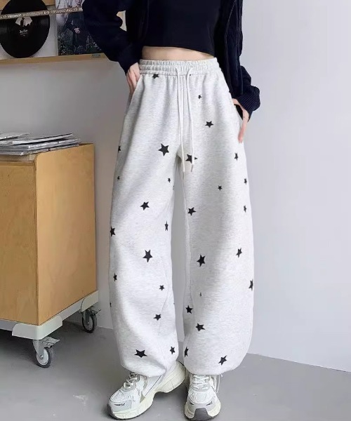 WEGO（ウィゴー）の「WEGO/星柄ルーズスウェットパンツ（スウェットパンツ・レディース・オフホワイト/ブラック/グレー・MEDIUM/LARGE）」の2枚目の写真