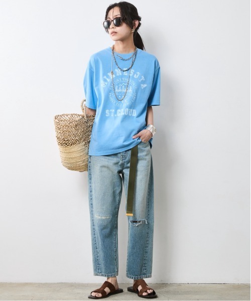 CHIC STYLE（シックスタイル）の「ピグメント染ロゴTシャツ＜大きいサイズ有＞シックスタイル（Tシャツ/カットソー・レディース・サックスブルー/モカ・5L/4L/3L/LL/L/M）」の18枚目の写真