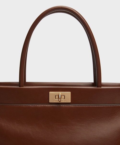 CHARLES & KEITH（チャールズ & キース）の「Lennie レニー トップハンドルサッチェルバッグ（トートバッグ・レディース・ダークブラウン/ブラック・L）」の13枚目の写真