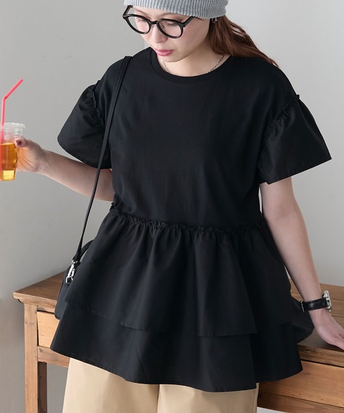 BONLECILL(ボンルシール)の「フリル切替ペプラムTEE(Tシャツ/カットソー・レディース・アイボリー/ブラック/ブルー/ベージュ・FREE)」の3枚目の写真