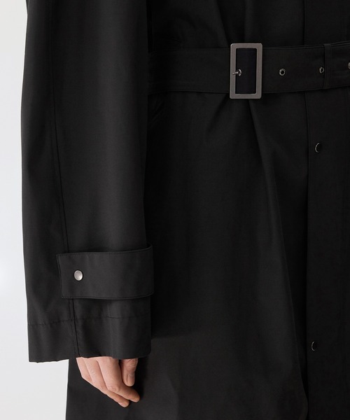 JNBY(ジェーエヌビーワイ)の「Airflow Relax Trench / リラックストレンチコート(トレンチコート・レディース・ベージュ/ブラック・36)」の7枚目の写真