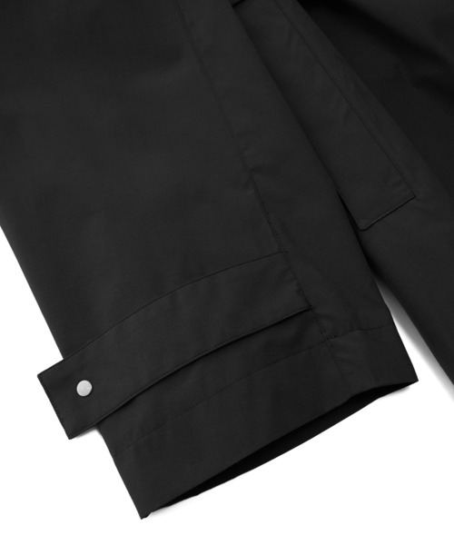 JNBY(ジェーエヌビーワイ)の「Airflow Relax Trench / リラックストレンチコート(トレンチコート・レディース・ベージュ/ブラック・36)」の14枚目の写真