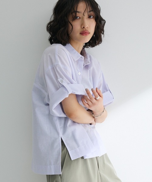 Green　Parks（グリーンパークス）の「綿麻混５分袖ターンバックシャツ（シャツ/ブラウス・レディース・オレンジ/グリーン/ラベンダー/サックスブルー/オフホワイト・FREE）」の4枚目の写真