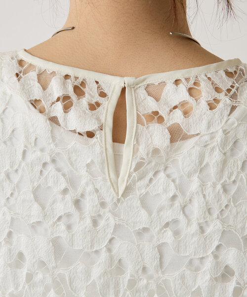 LIVETART(リヴェタート)の「リバーレースクロップドブラウス(シャツ/ブラウス・レディース・ブラック/ホワイト・FREE)」の4枚目の写真