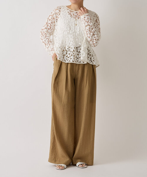 LIVETART(リヴェタート)の「リバーレースクロップドブラウス(シャツ/ブラウス・レディース・ブラック/ホワイト・FREE)」の7枚目の写真