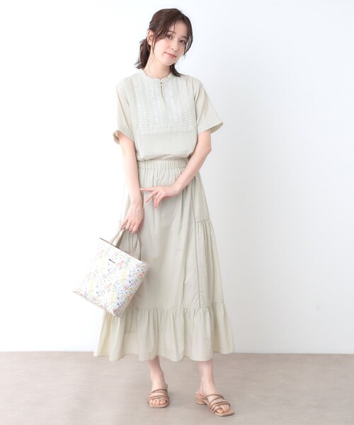 LAURA ASHLEY(ローラアシュレイ)の「【ウエストゴム/SETUP可/100%/インド綿】 フリルスカート(スカート・レディース・ベージュ/チャコールグレー・40/38)」の9枚目の写真