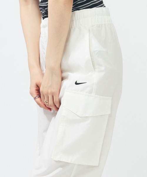 NIKE（ナイキ）の「ナイキ NIKE ナイキ  NSW エブリシング ウーヴン MR カーゴ パンツ（カーゴパンツ・レディース・ブラック/オフホワイト・L/S/M）」の17枚目の写真